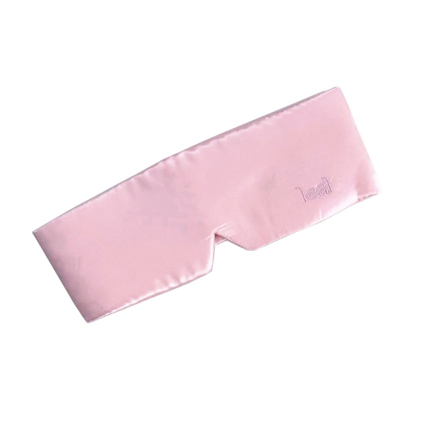 masque-de-sommeil-bandeau-en-soie-soft-pink-front